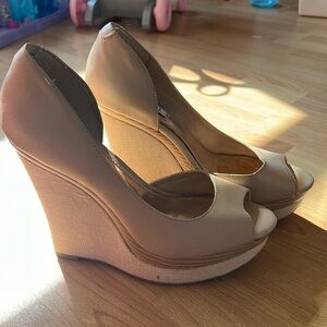 Jennifer Lopez wedge peep toe shoes